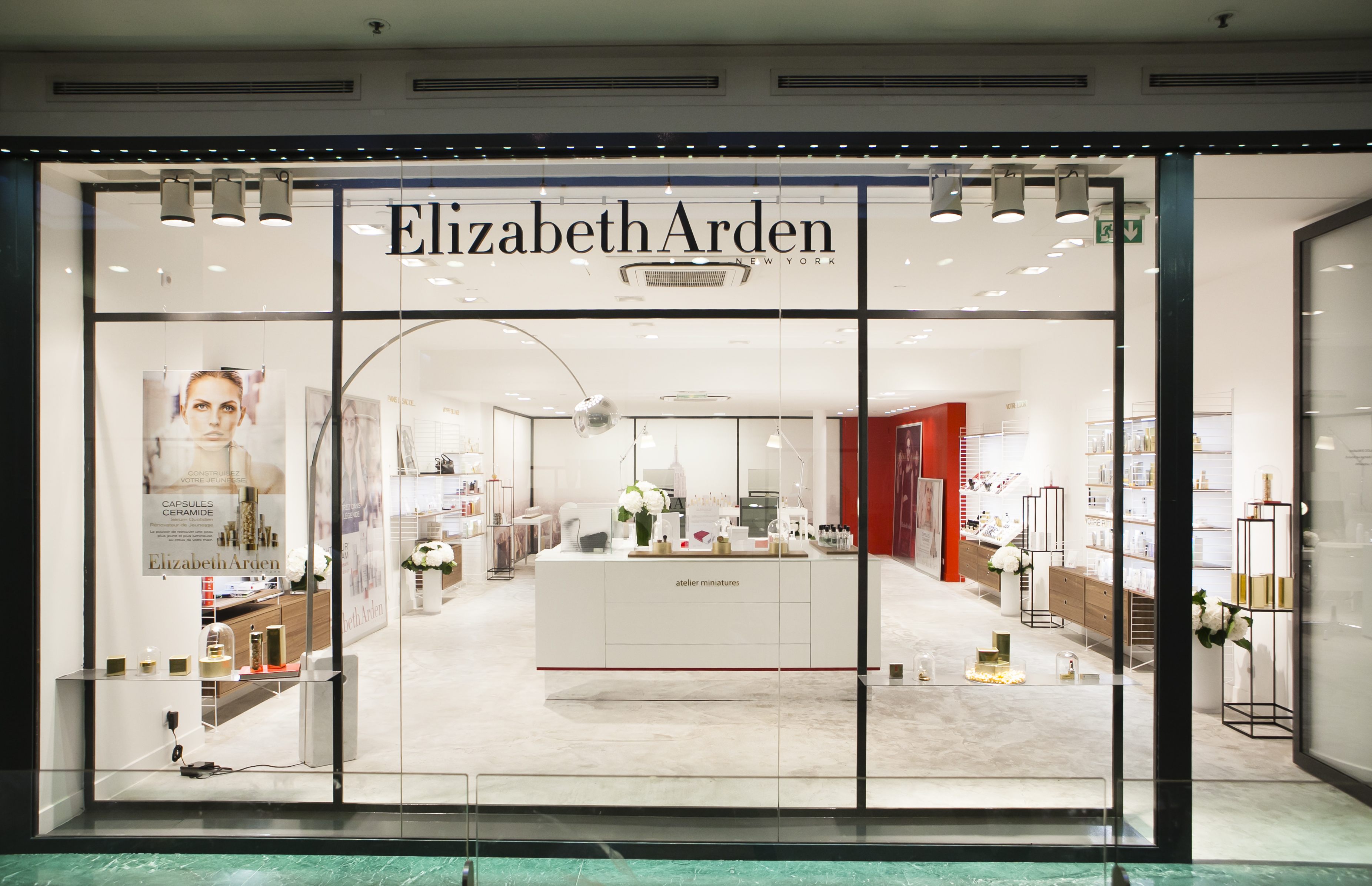 Elizabeth Arden ouvre sa 1er boutique éphémère (75)