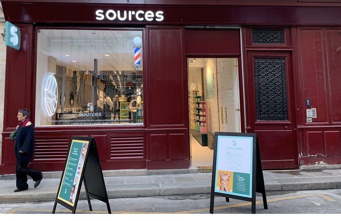 Carrefour se lance dans la beauté green avec son 1er magasin « Sources » à Paris (75)